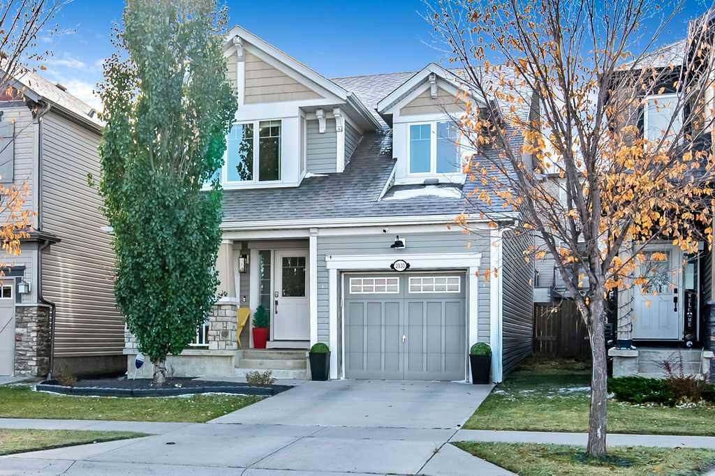 2930 Chinook Winds Drive SW