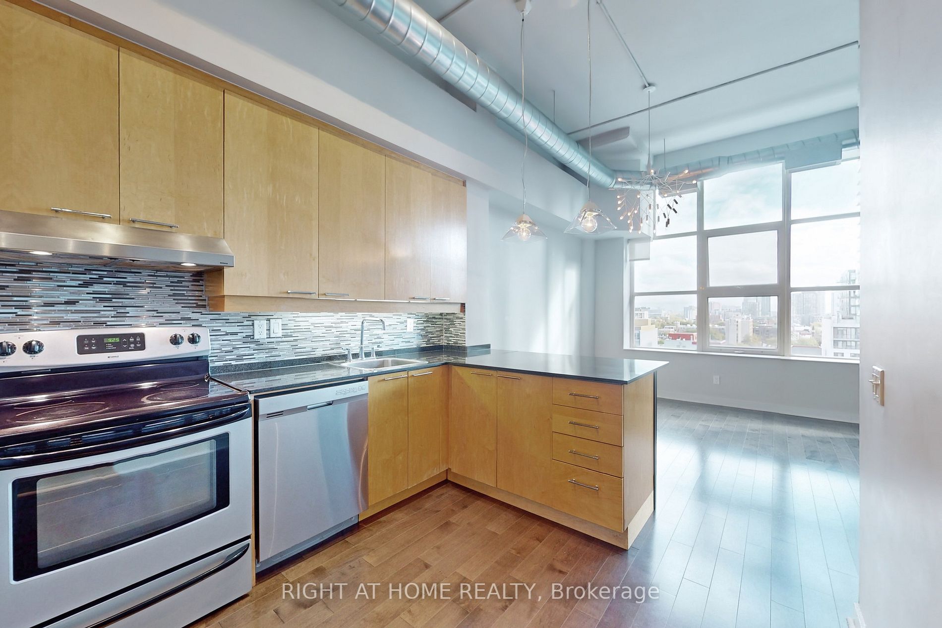155 Dalhousie St 948