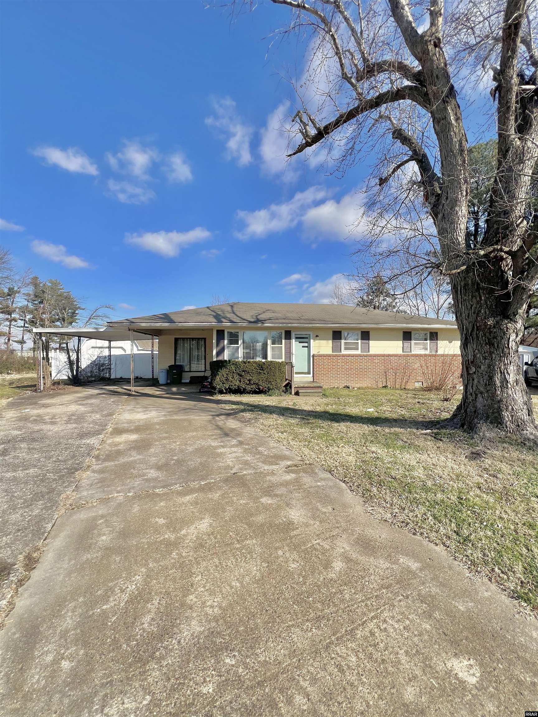 Residential for sale in Union City, Tennessee, 45341
