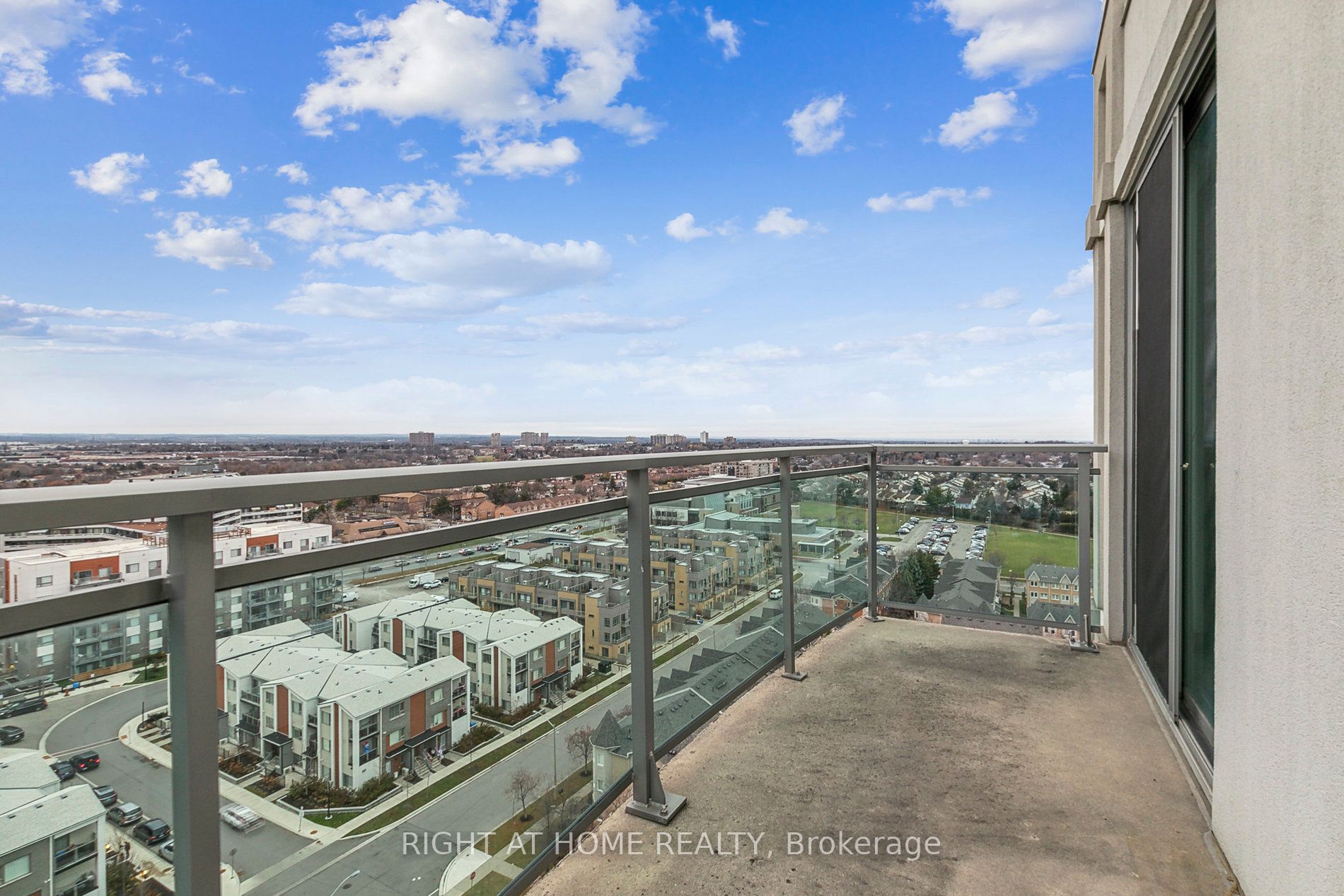 8 Rosebank Dr 17K