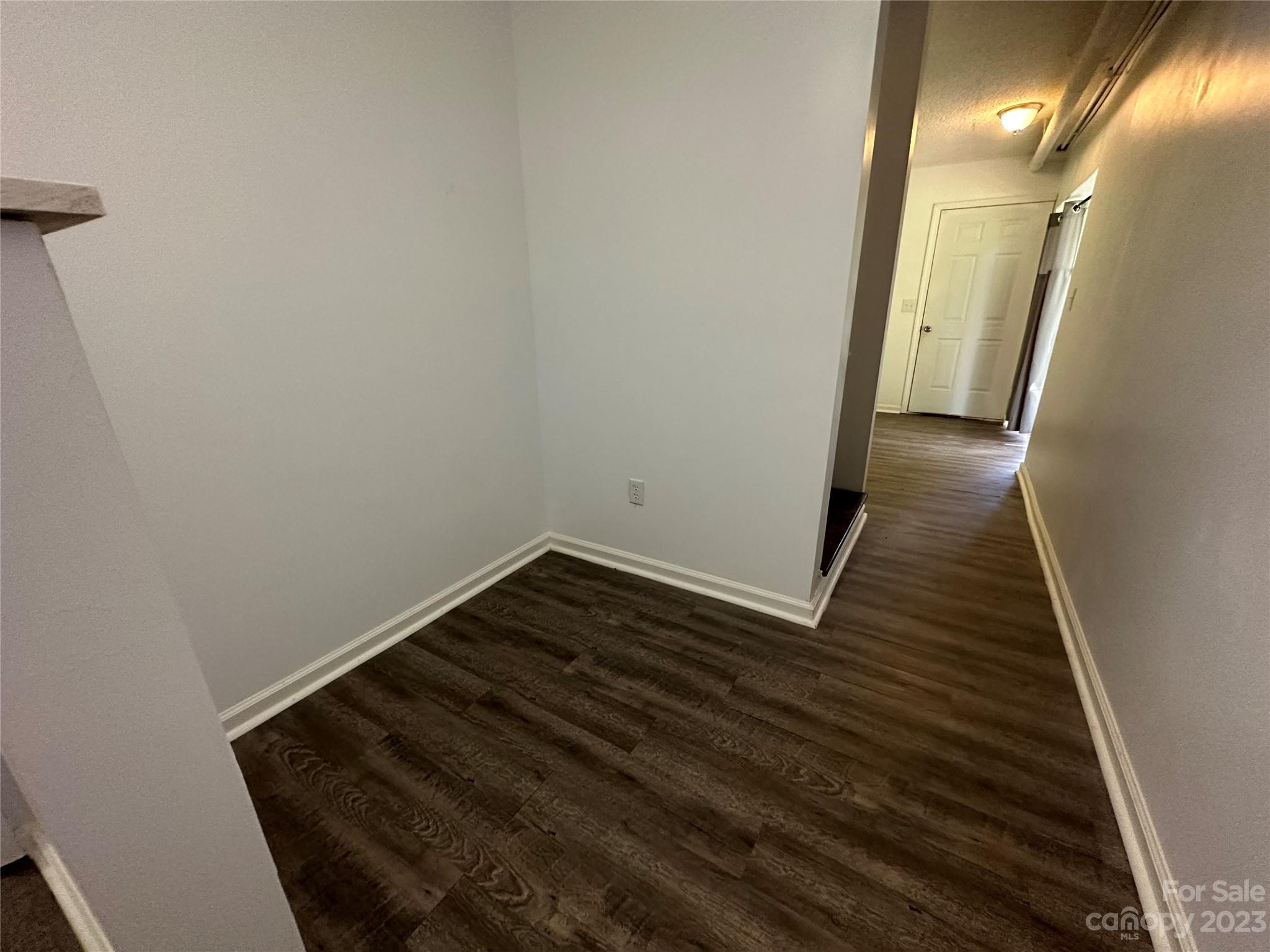 476 Legion Road