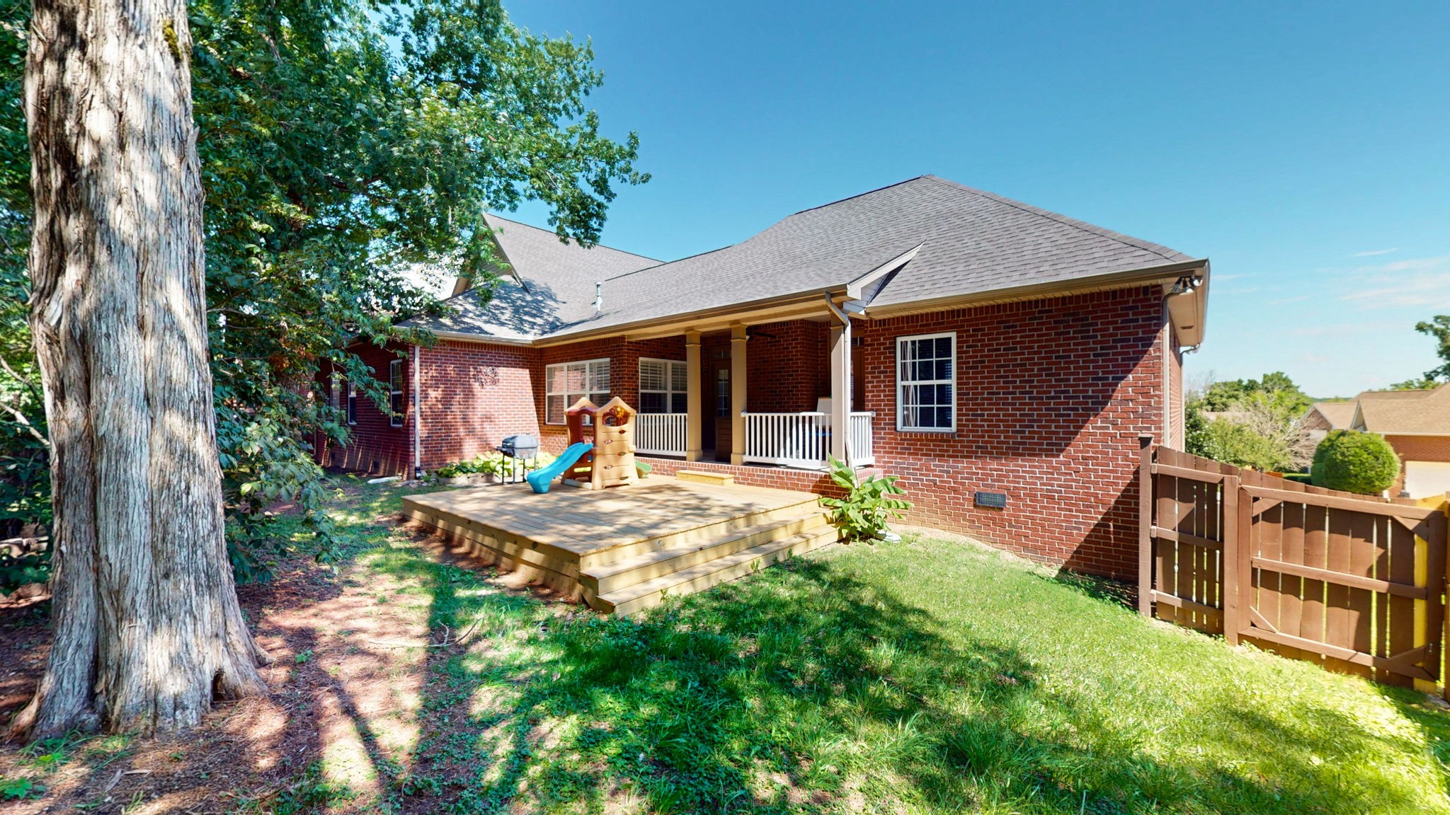 1016 Tulip Blossom Dr