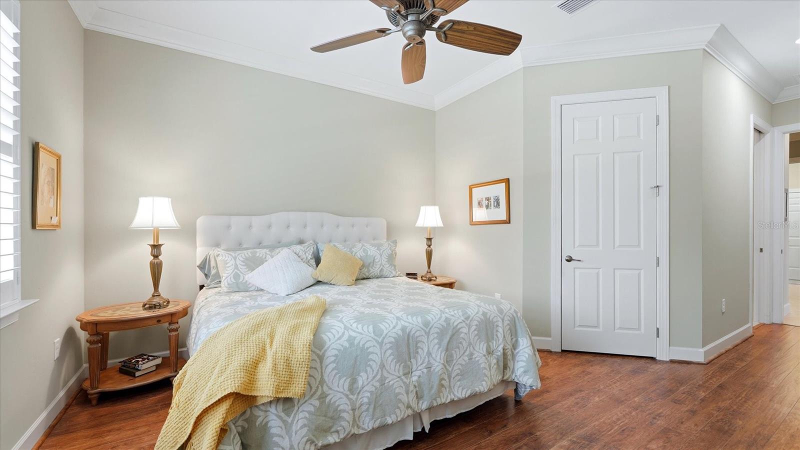 13057 Creekside Lane