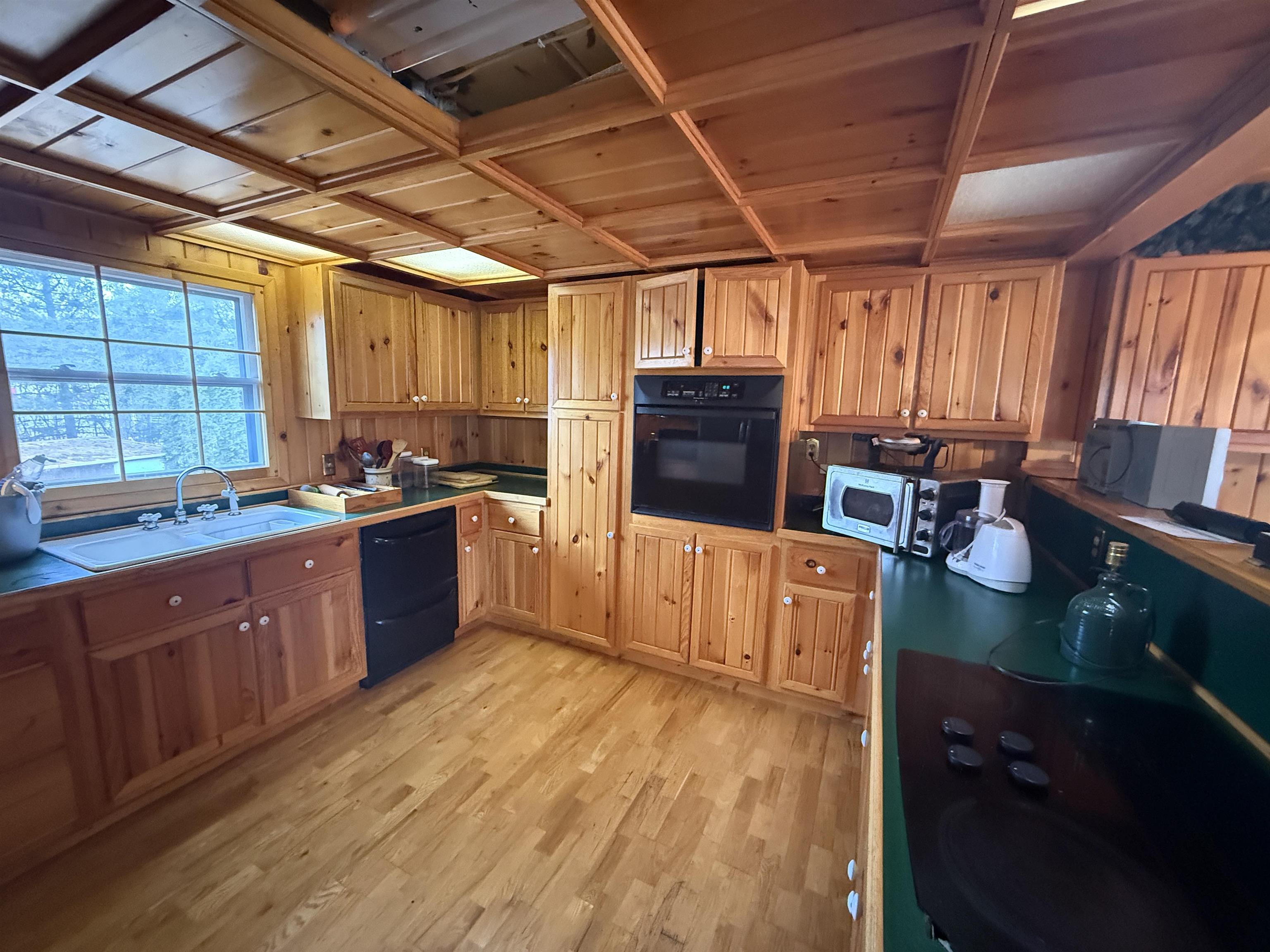10725 N Namekagon Lane