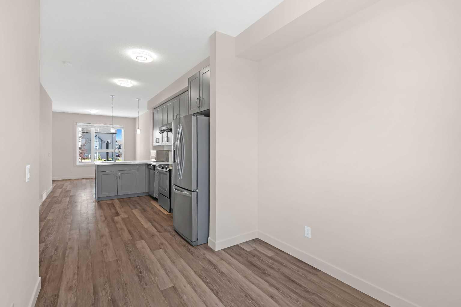 11 Evanscrest Mews NW 208