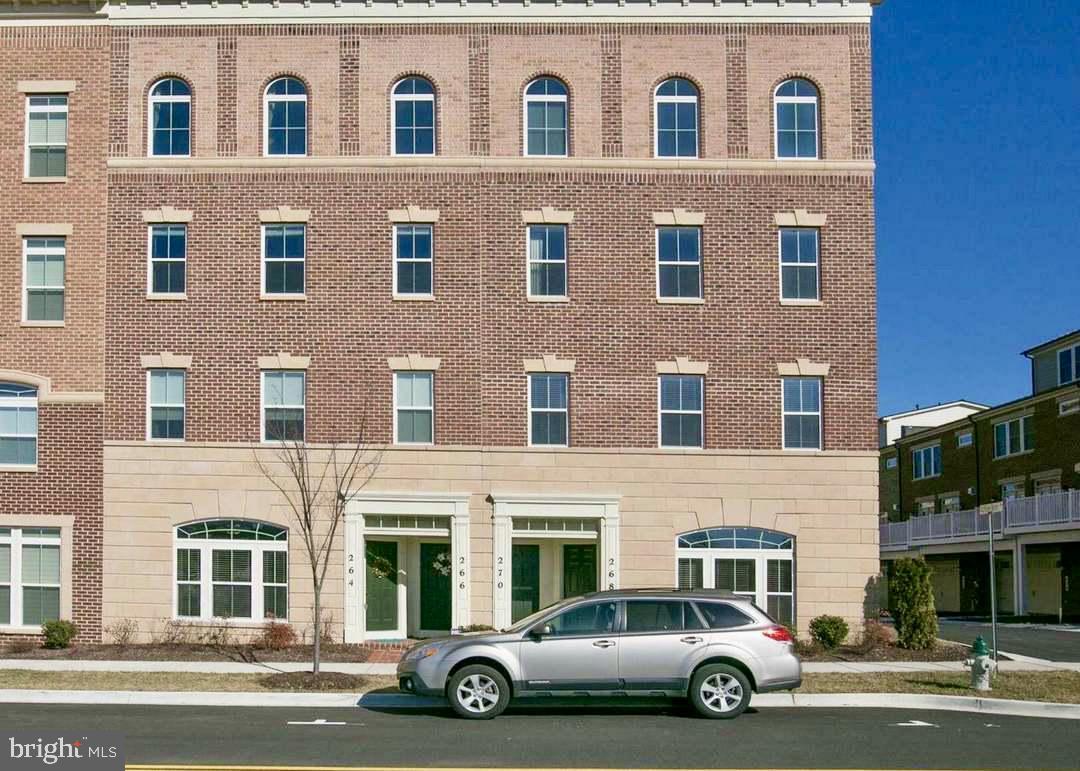 264 Urban Avenue 264