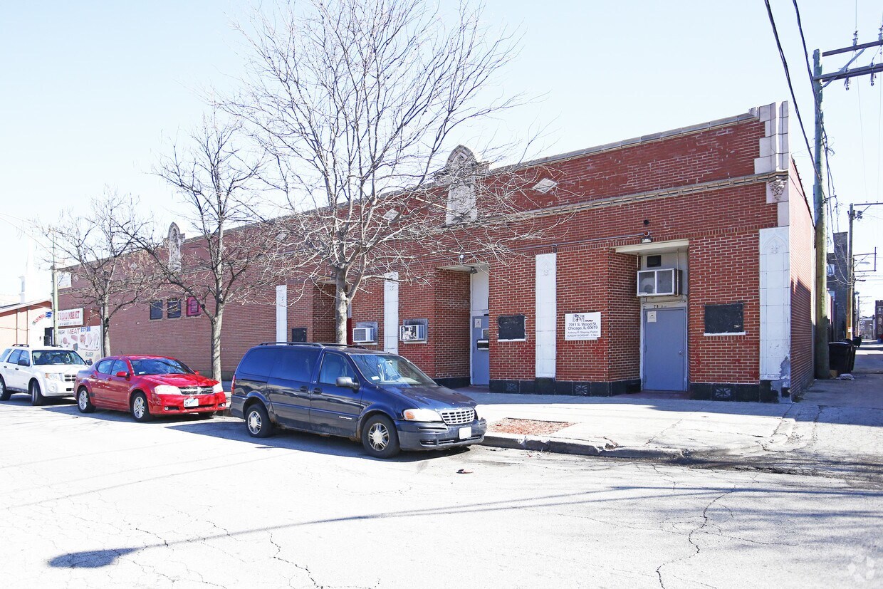 1755 W 79th Street