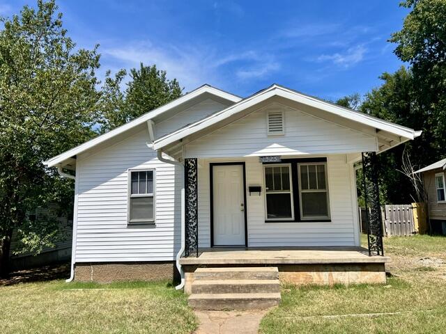 1325 W Elm Street
