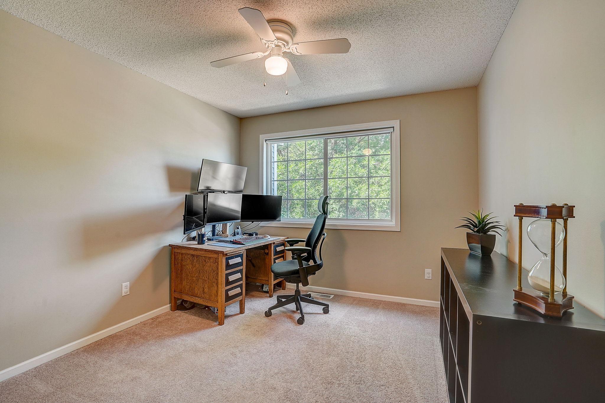 7162 Quarry Avenue NE