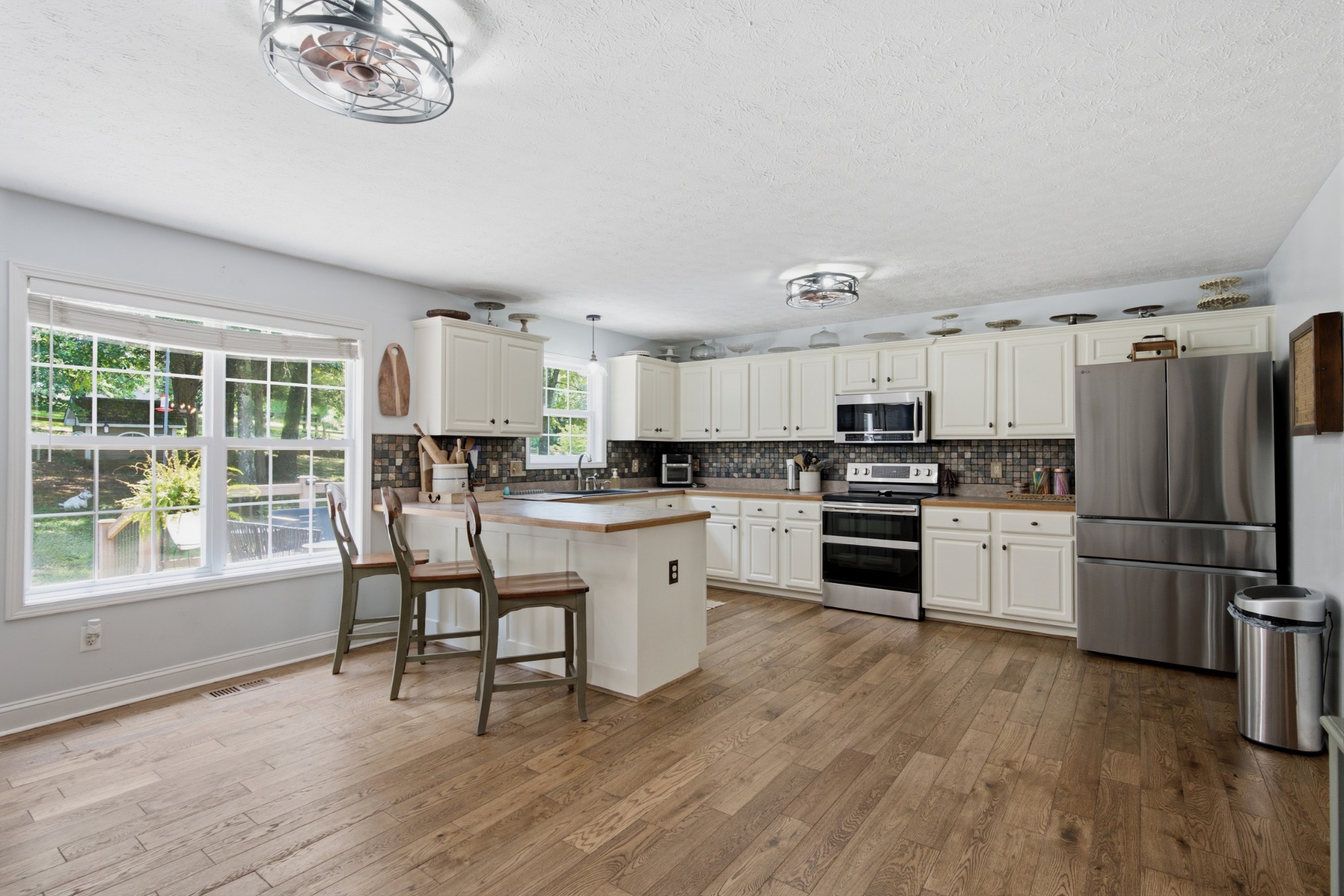 198 Wilkinson Rd