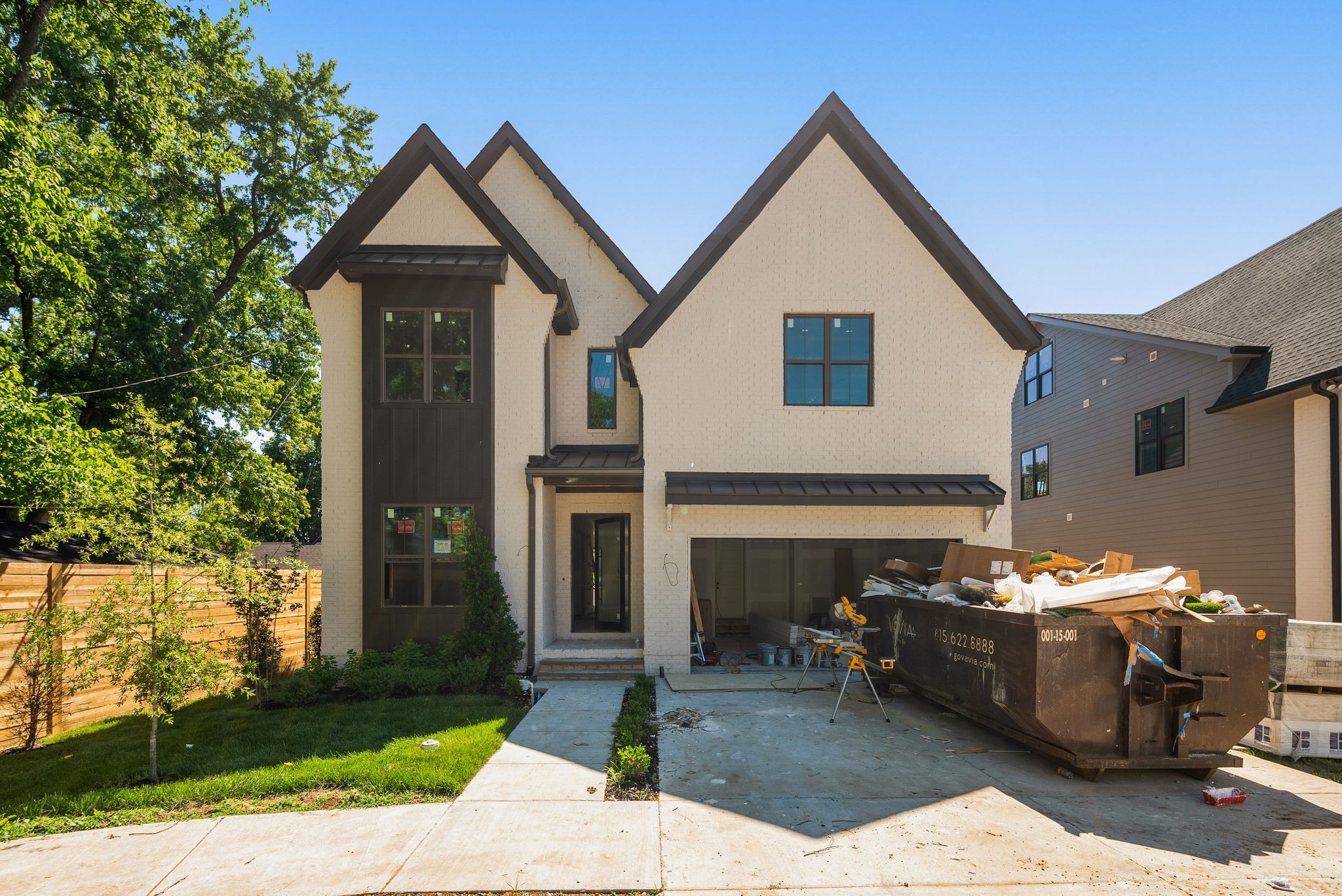 512 Stonewall Way — sold