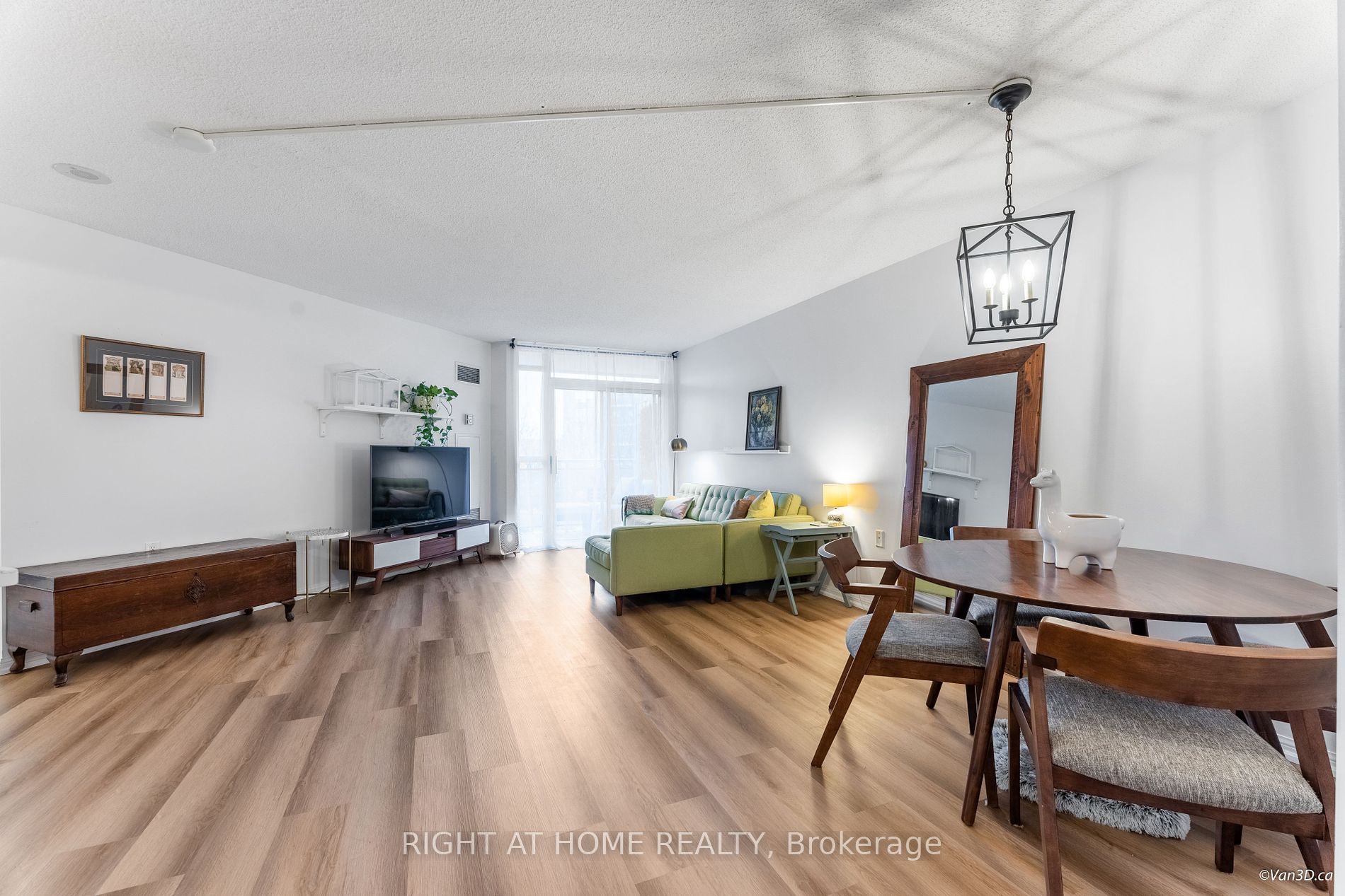 650 W Lawrence Ave 343