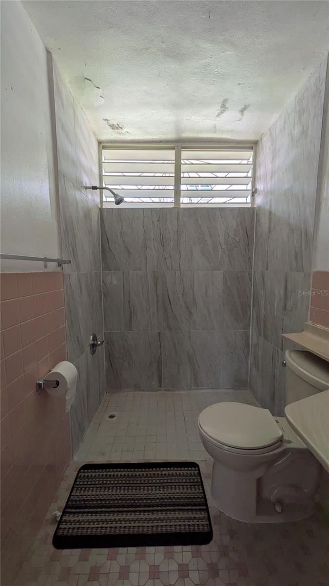 Urb. Santa Elena Calle 9 E-5