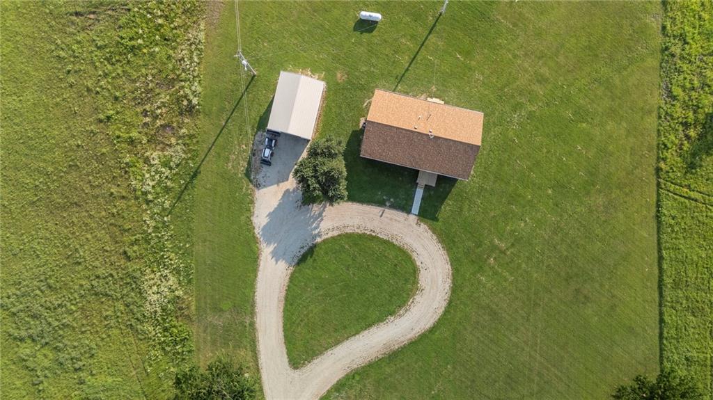 32241 NE Neosho Road