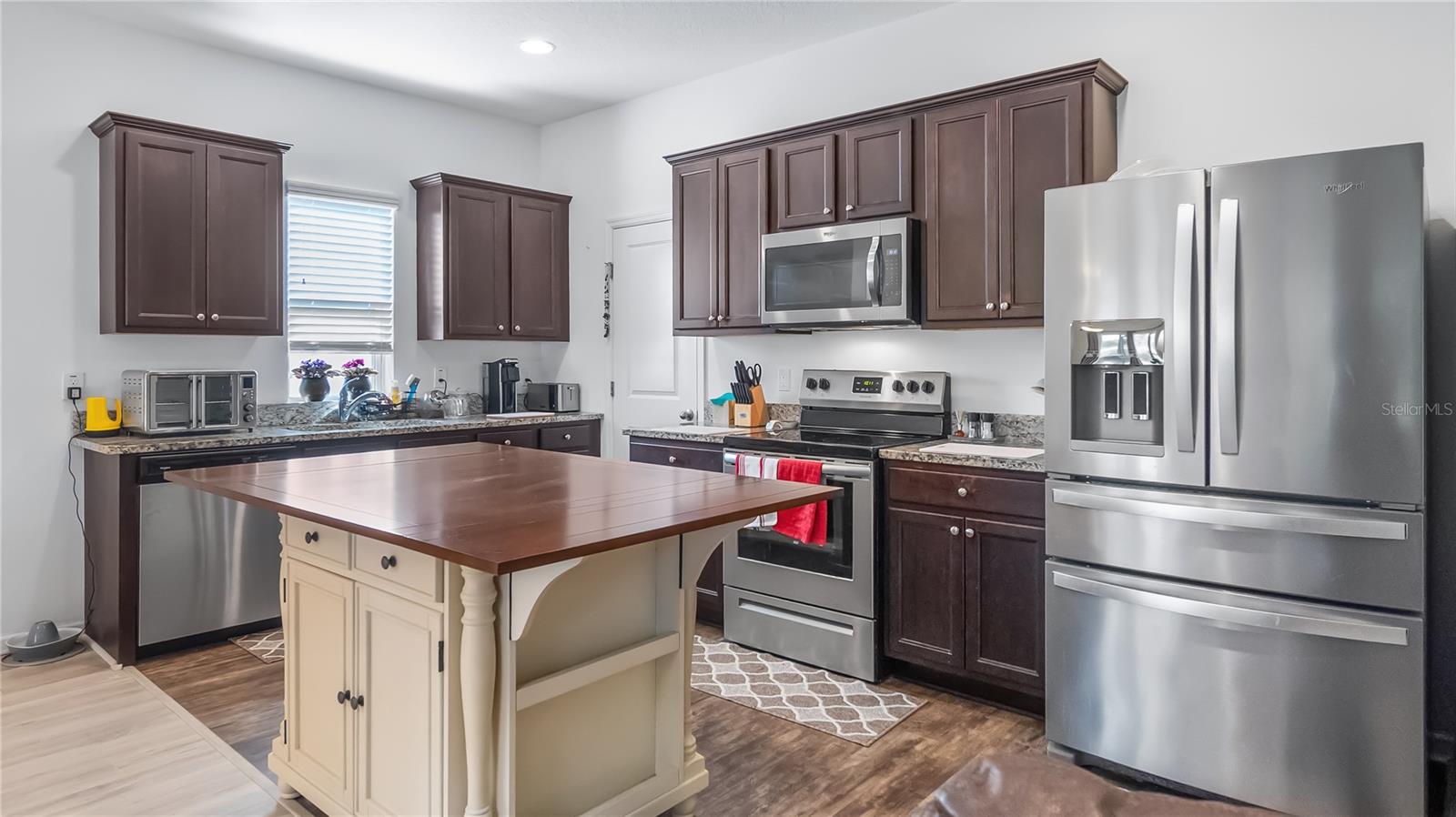 15409 Ivory Gull Lane