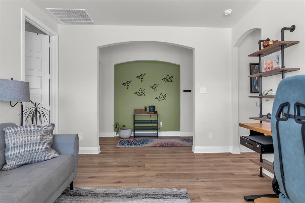 5505 Mountain Island Drive