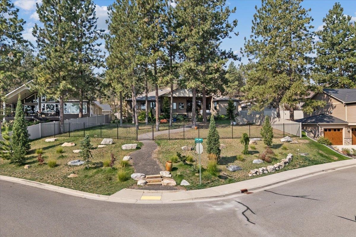 13106 E Copper River Ln
