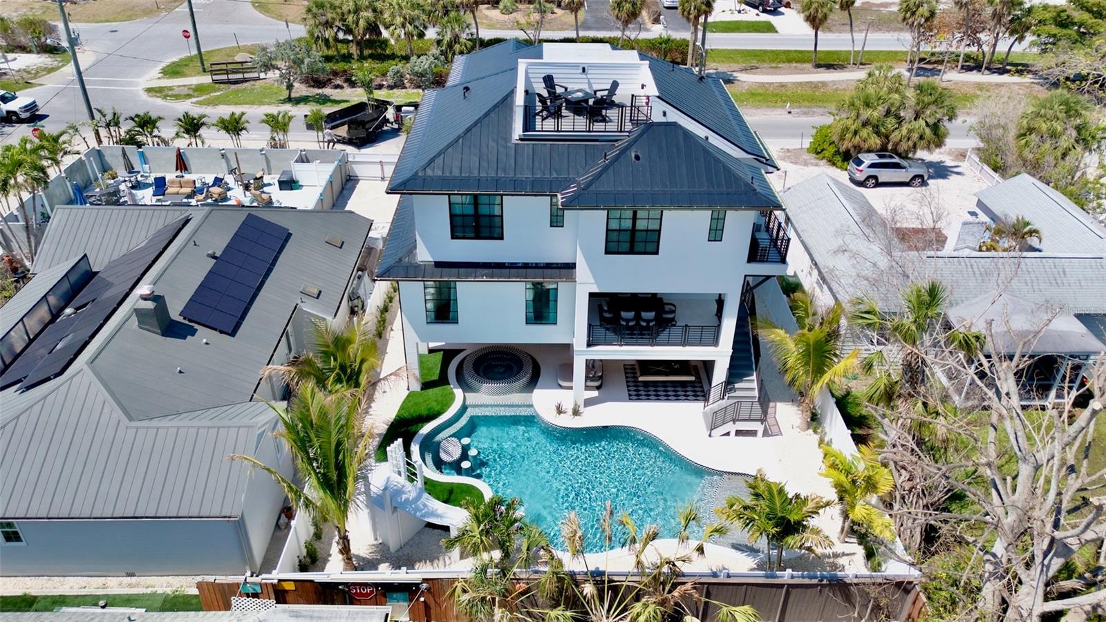 723 S Blvd Of The Presidents