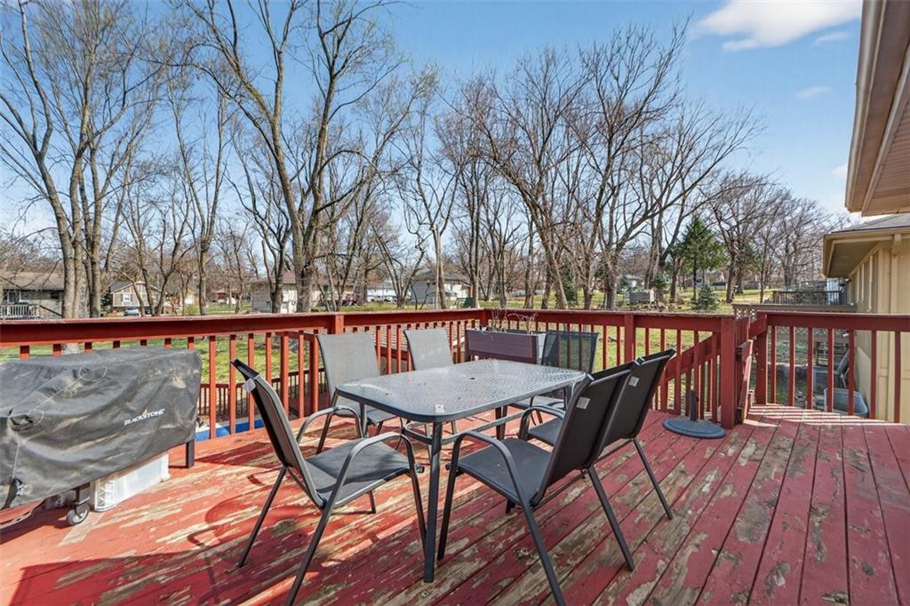 600 NE 114th Street