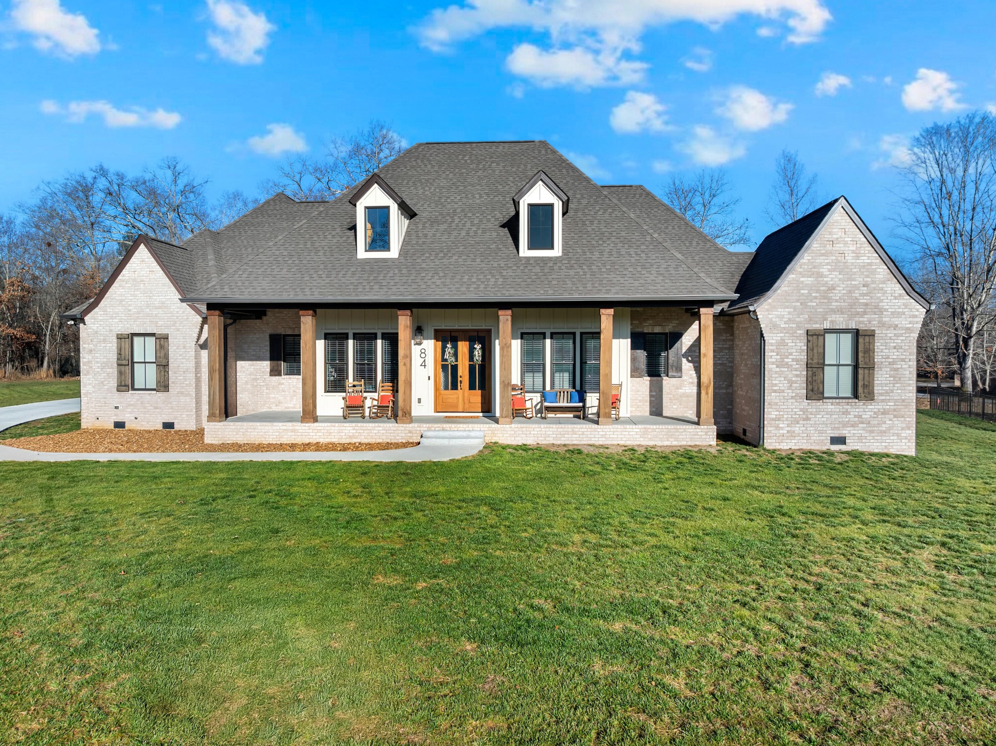 84 Tri Star Court — sold