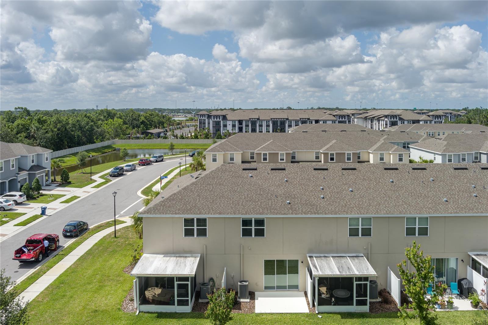 6344 Willowside Street