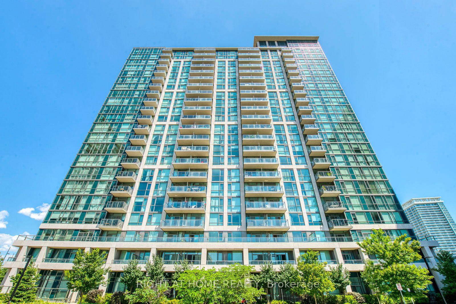 339 W Rathburn Rd 601