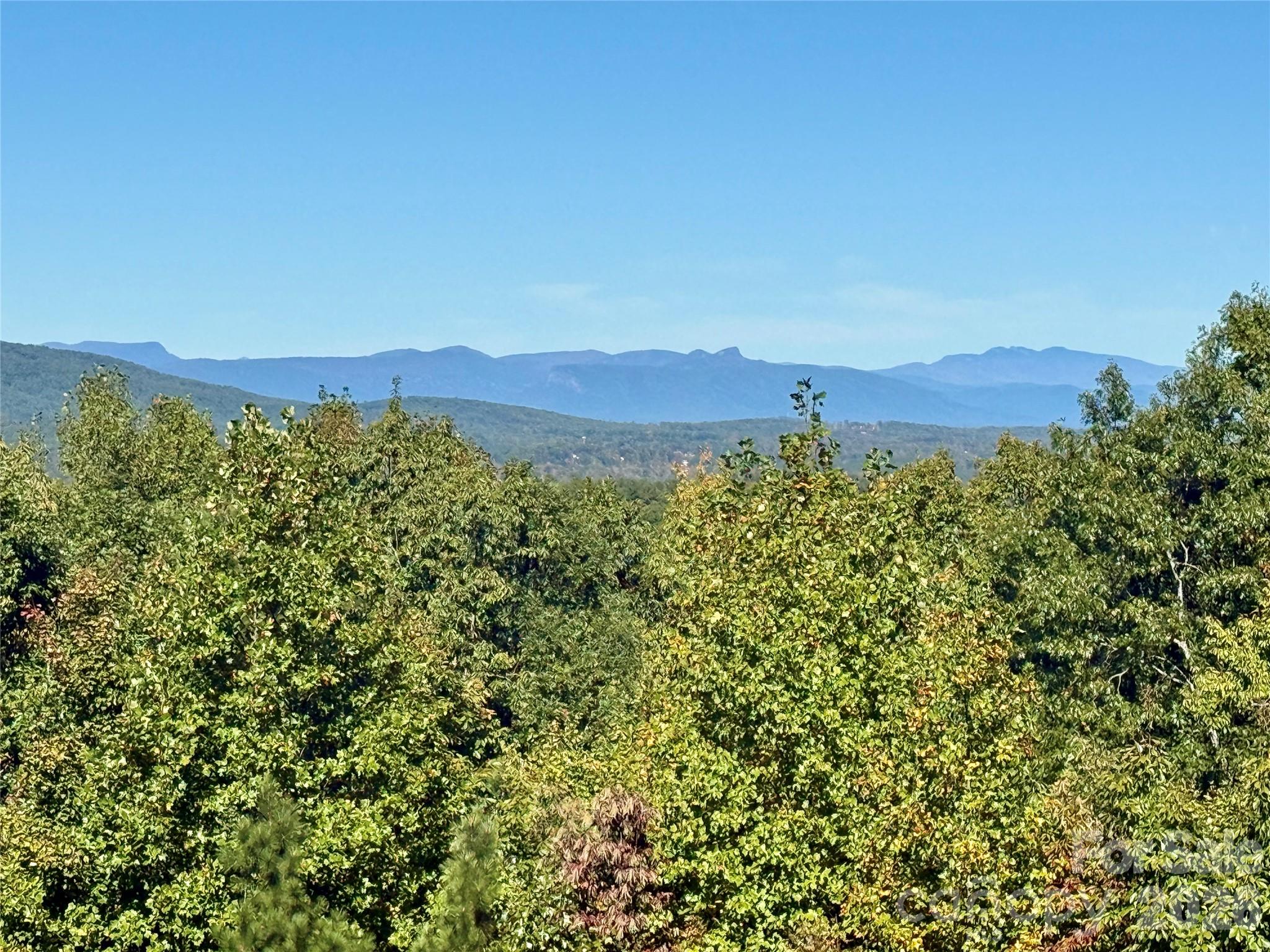 315 Lakeview Trail