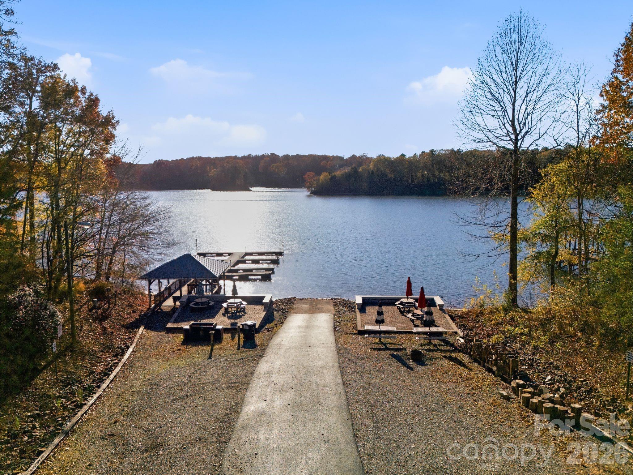 211 Harbor Ridge Drive