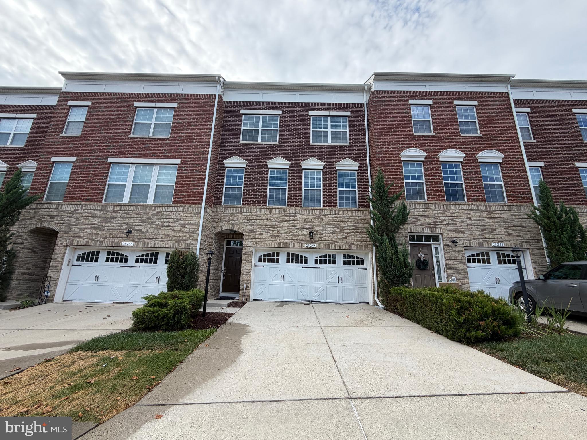 Beautiful townhouse nestled in the highly sought after Brambleton community! Approximately 2,836 finished square feet with 4 bedrooms, 3.5 bathrooms and 2 car garage. Elegant hardwood floors throughout main level. Gourmet style kitchen with maple cabinets, granite countertops, stainless steel appliances and ceramic tile backsplash. Spacious family room with plenty of natural light streaming through large windows. The primary bedroom offers a serene retreat with a spacious sitting area and oversized windows. The primary bathroom includes a soaking tub, glass-enclosed walk-in shower and tasteful tile finishes. The fully finished walkout basement has a huge game room/media room, a bedroom and a full bathroom. Updates include: Roof 2026, Cloth washer 2024, Dishwasher 2022. Brambleton residents enjoy access to a world-class suite of amenities, including 5 resort-style pools, over 250 acres of green space, an 18-mile network of trails, countless sports courts, parks and lakes. Verizon FiOS TV and High-Speed internet are included with the HOA fee. Professionally painted and ready for new owners. Just minutes from the Silver Line Metro station and the Dulles Toll Road.