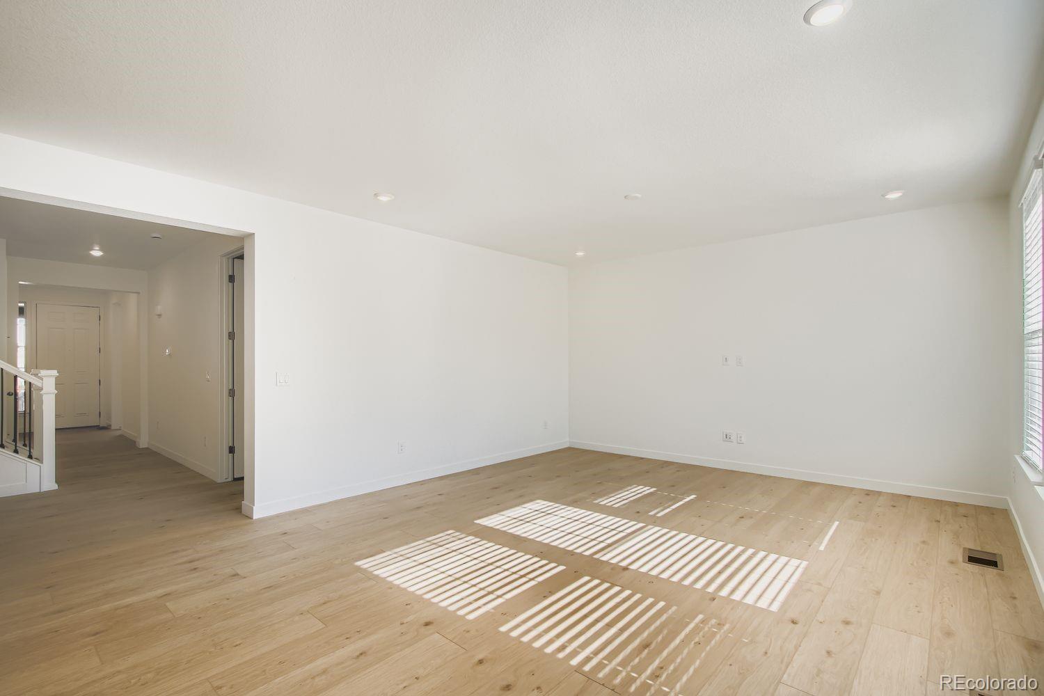 12680 W Glasgow Place