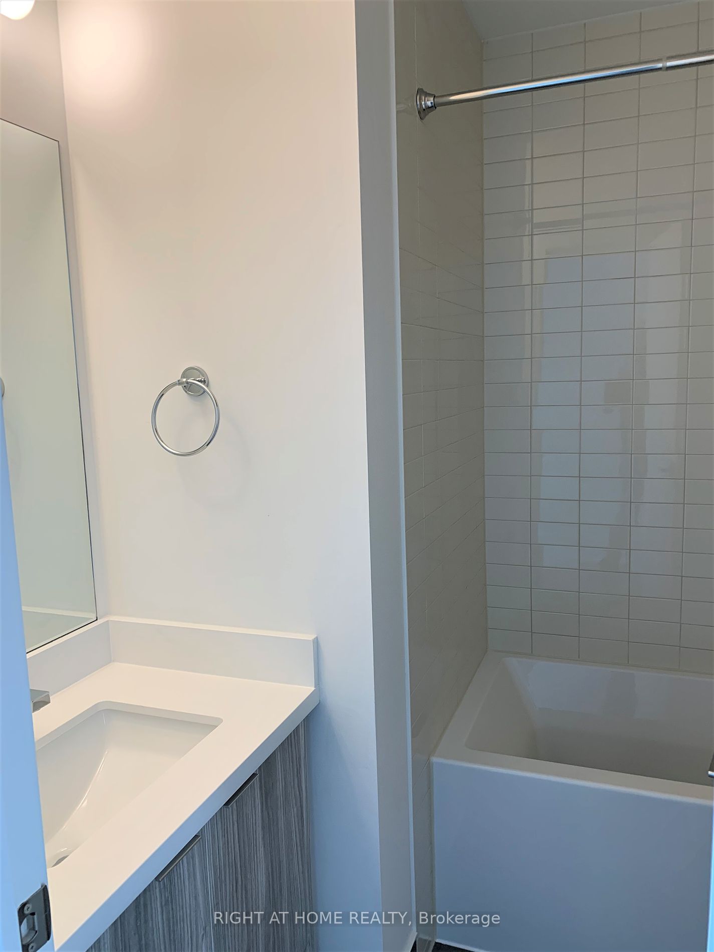 2916 Highway 7 Rd 1308