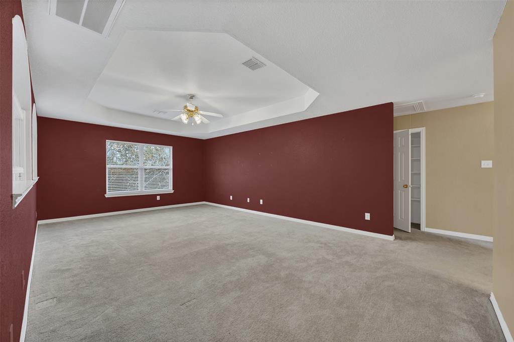 9909 Oakmont Court