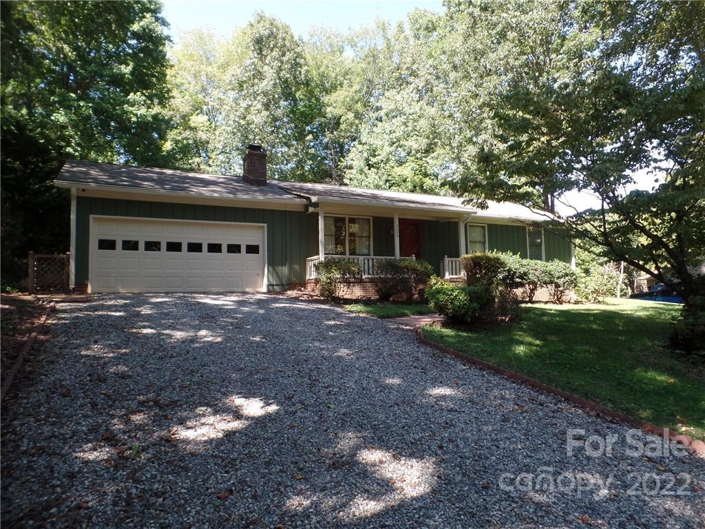 2099 Rock Springs Circle, Denver, NC 28037