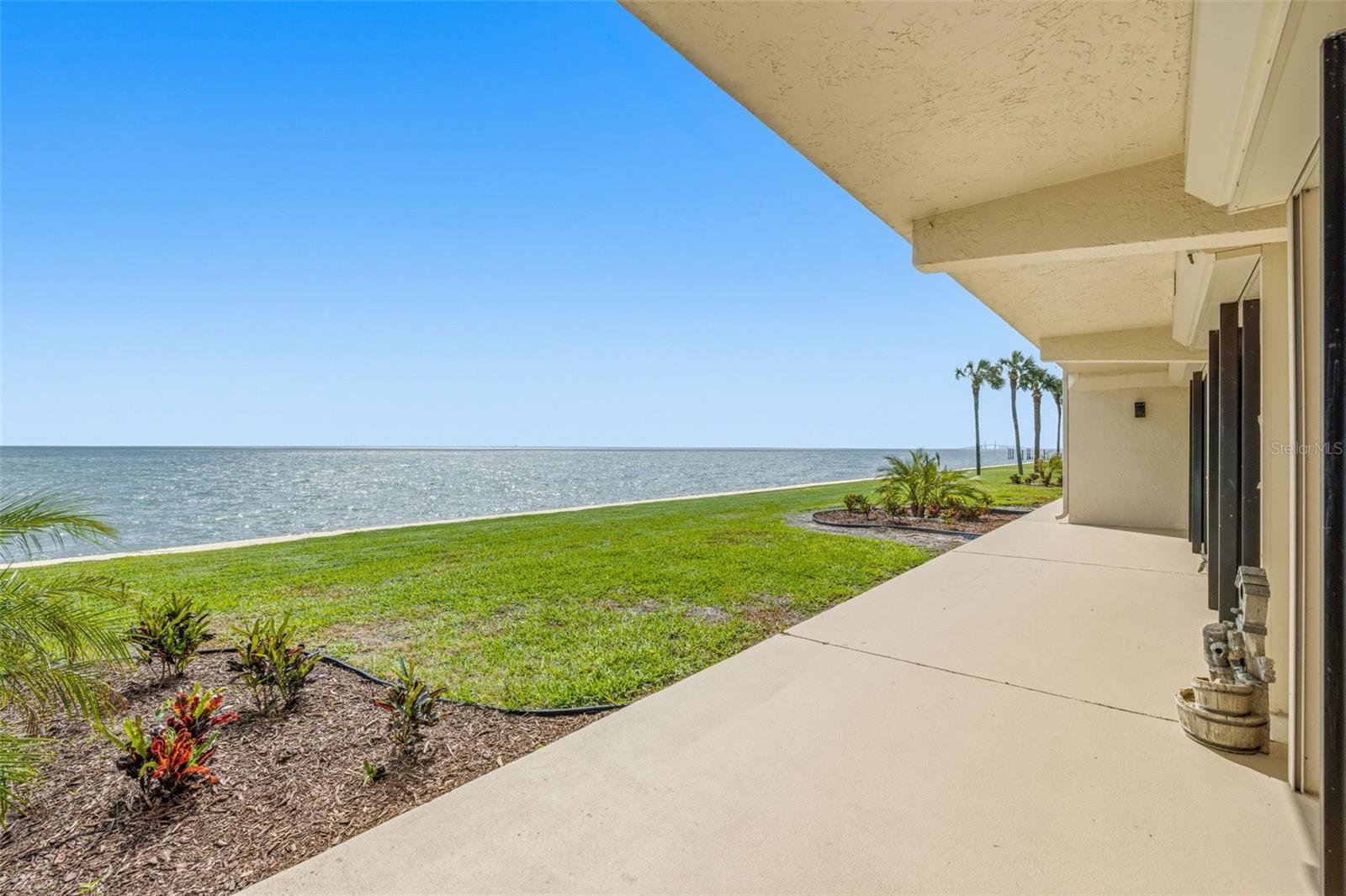 7520 Sunshine Skyway Lane S T22