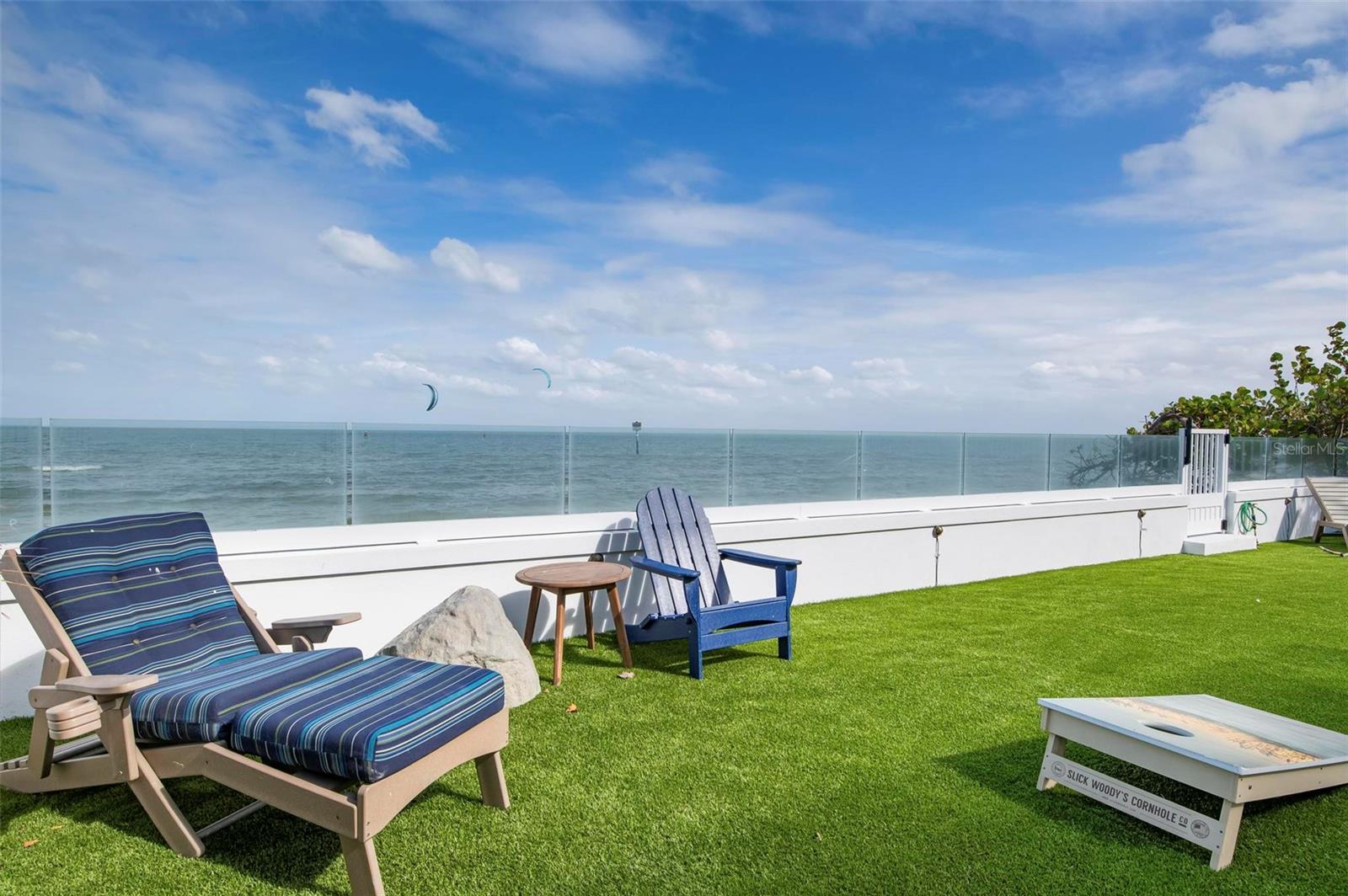 915 N Shore Drive