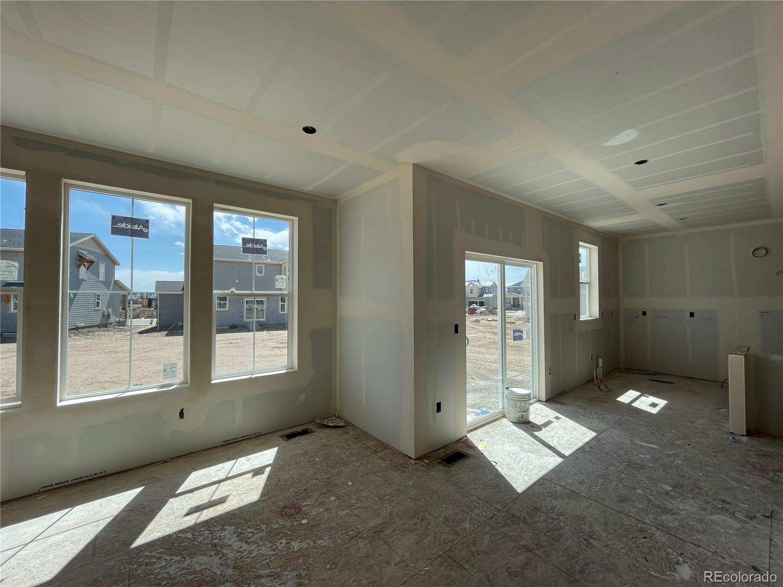 5533 Fleur De Lis Lane