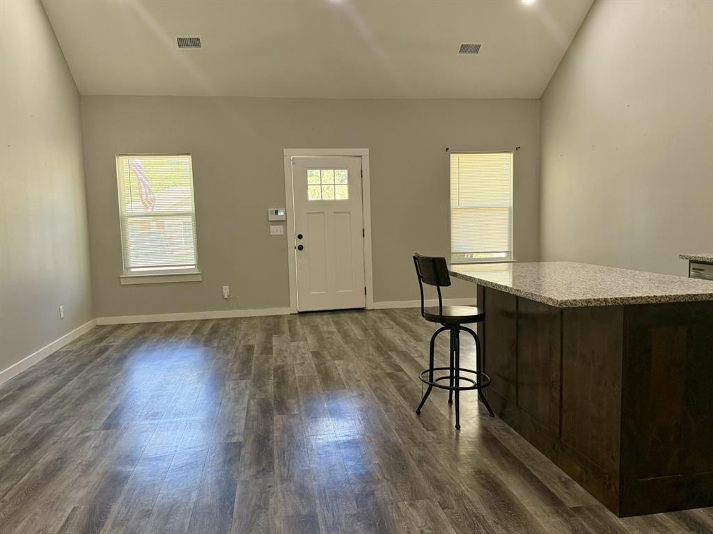 120 W Fairview Street