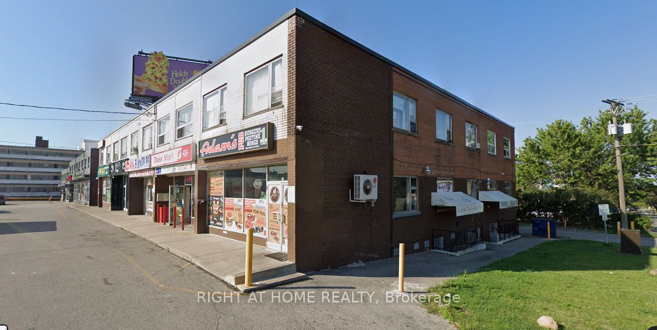 1760 Victoria Park Ave B1