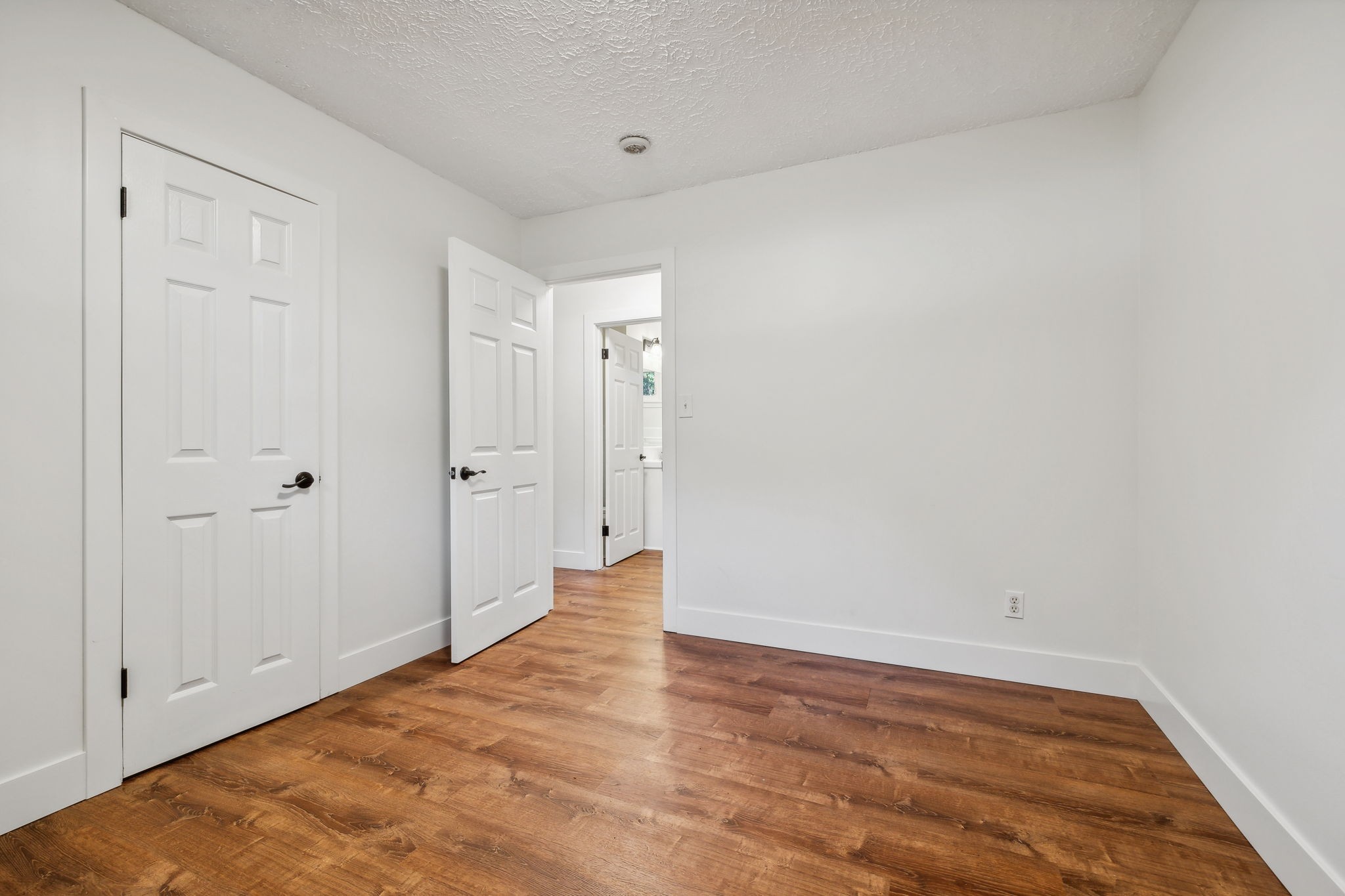 125 Lorraine Dr