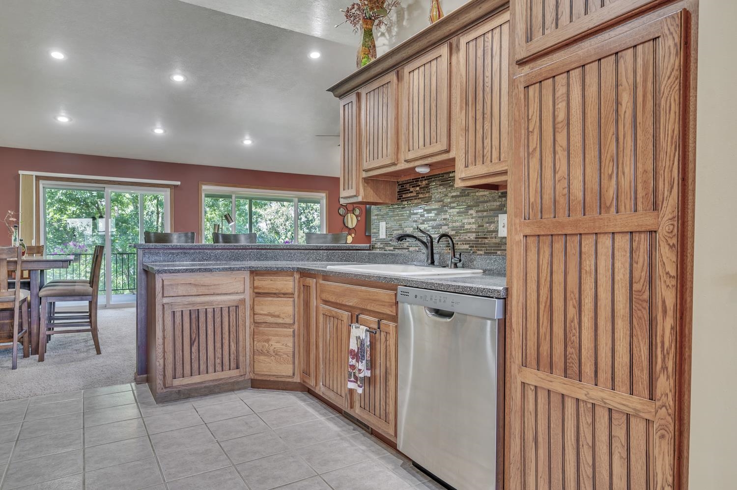 1434 Indian Hills Drive
