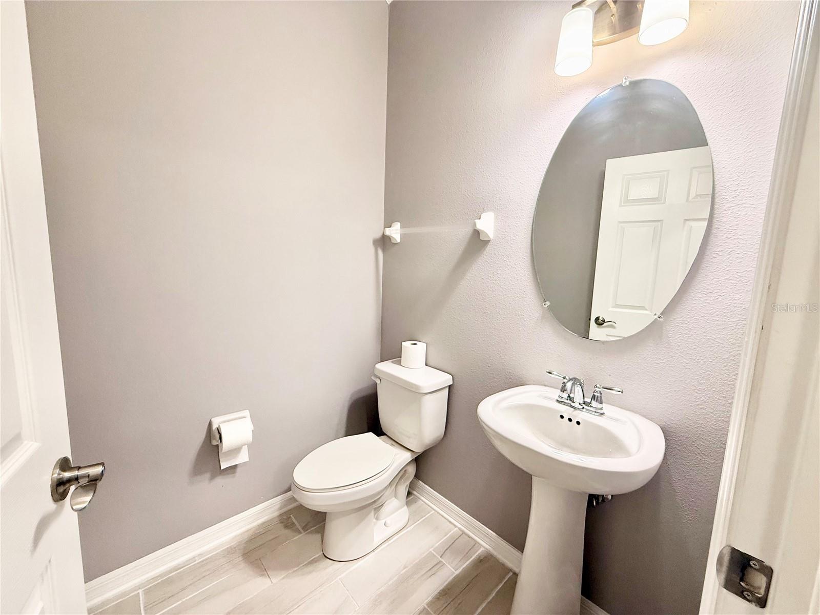 2493 Stapleford Place