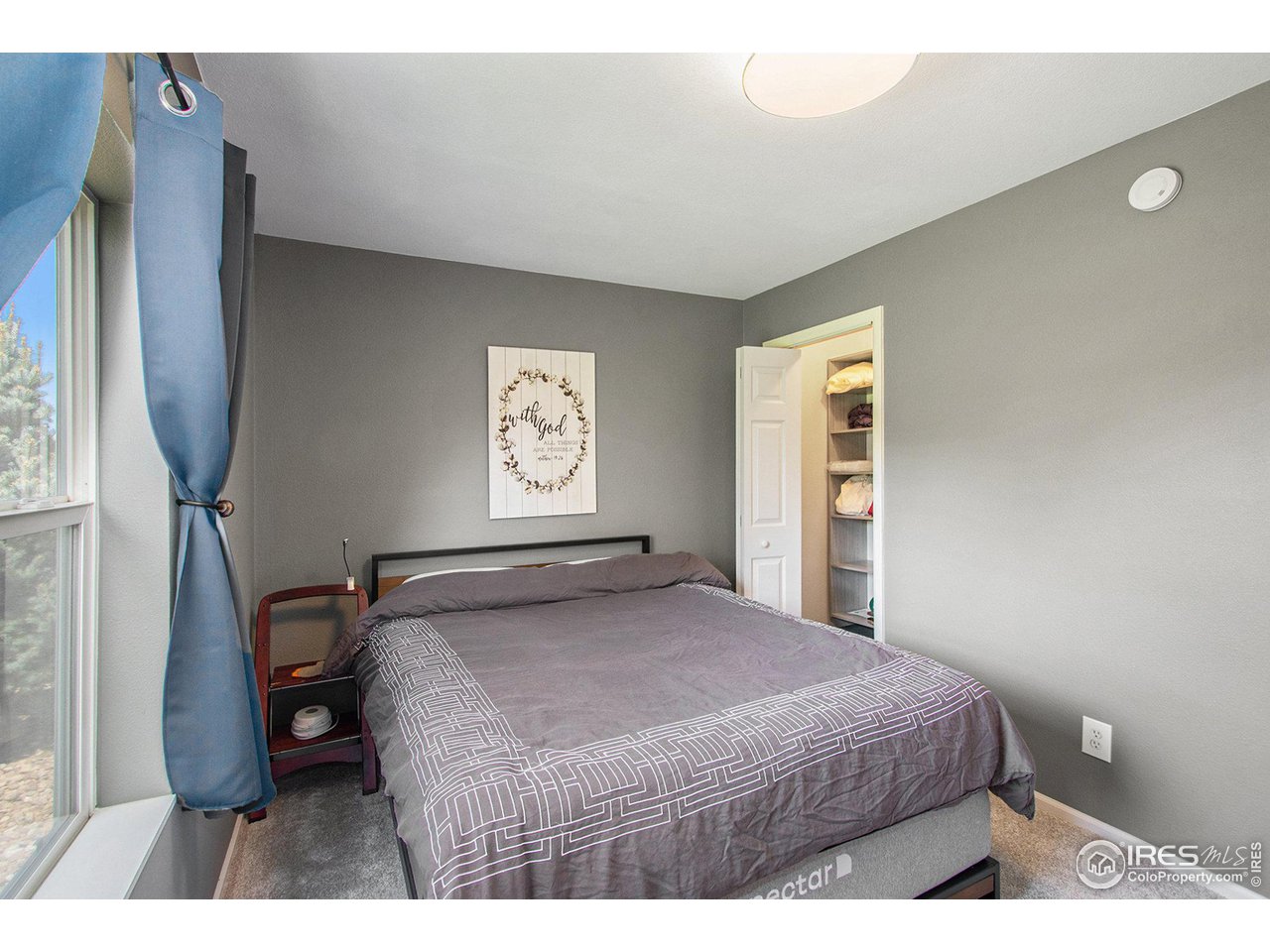 121 Victoria Dr