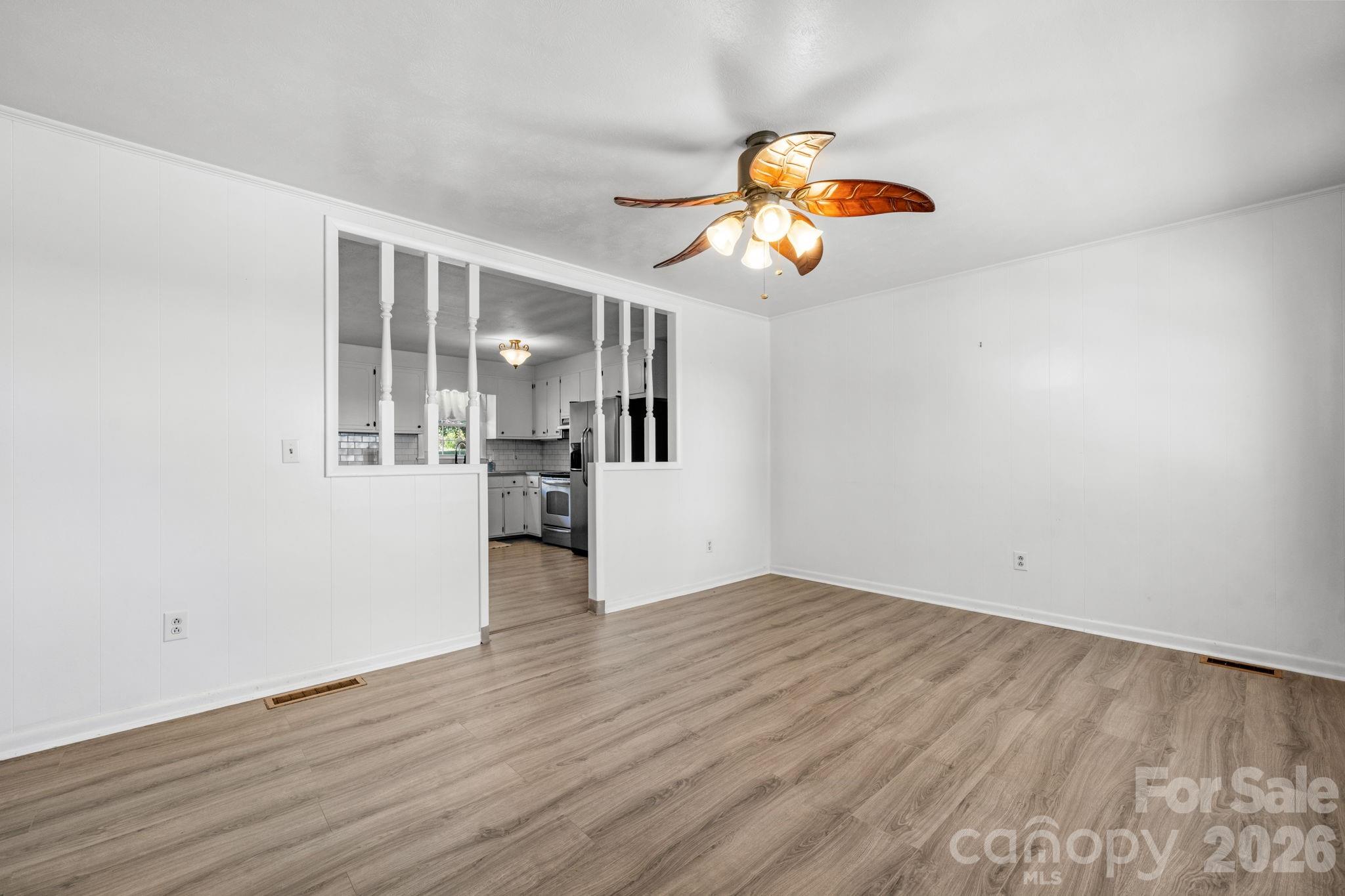 1109 Windsong Circle
