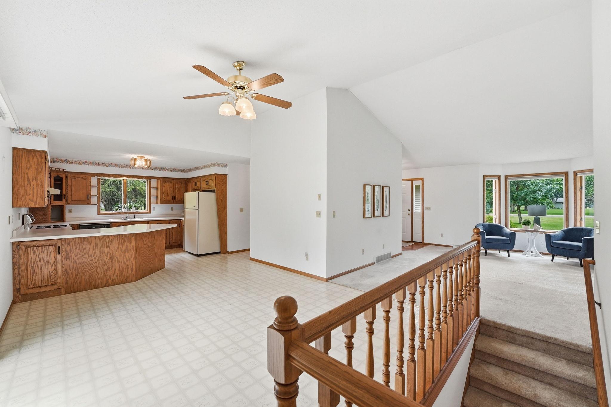 1850 E 49th Street SE