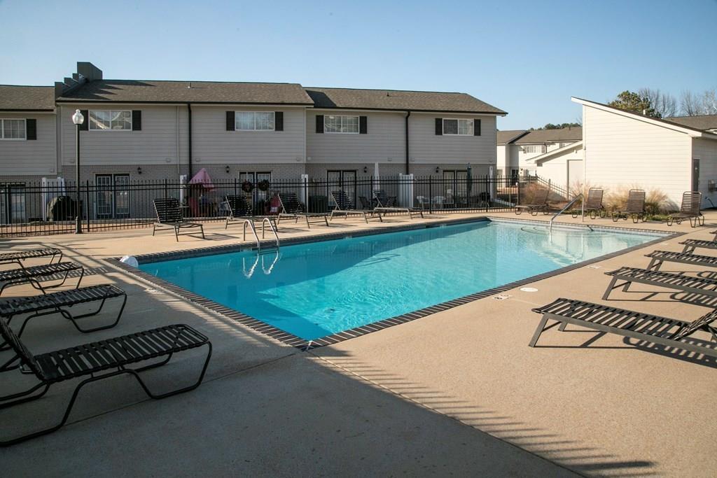 1802 Jackson Ave W #180