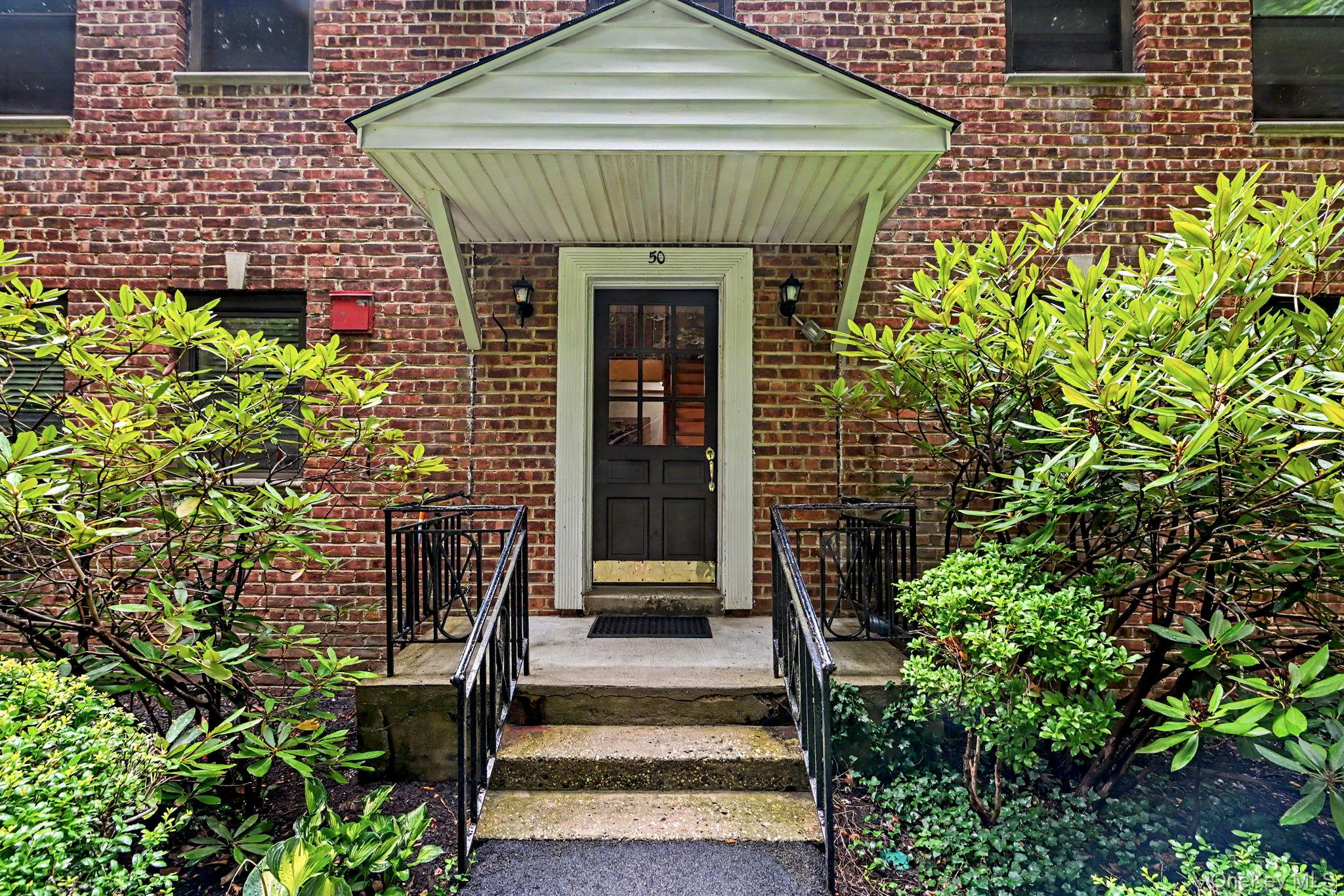 Large 2 bedroom, 1 bath top floor unit with 1,150 square feet in Country Club Ridge. Gracious entry with coat closet, updated eat in kitchen with plenty of counter space, stainless steel appliances, large windowed dining area, large living room with room for home office, over sized master bedroom with 2 closets, updated hall bath, large 2nd bedroom with 2 closets. Hardwood floors in the entry, living room, hallways, and bedrooms. Walk to town, shops, restaurants, and train station. Freshly painted throughout. The benefit of Country Club Ridge is the convenient location with an outdoor lifeguarded pool, playground, beautiful landscaped grounds where you can put your own outdoor furniture and grill solely for your use. There is a community garden you can participate in as well. Door front garbage pick up, winter plowing and walkway salt/shoveling; truly a hassle free lifestyle. New roof installed in 2023.