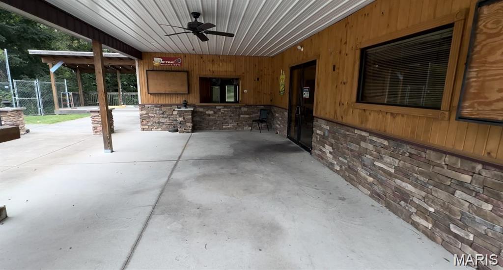 211 Munger Lane