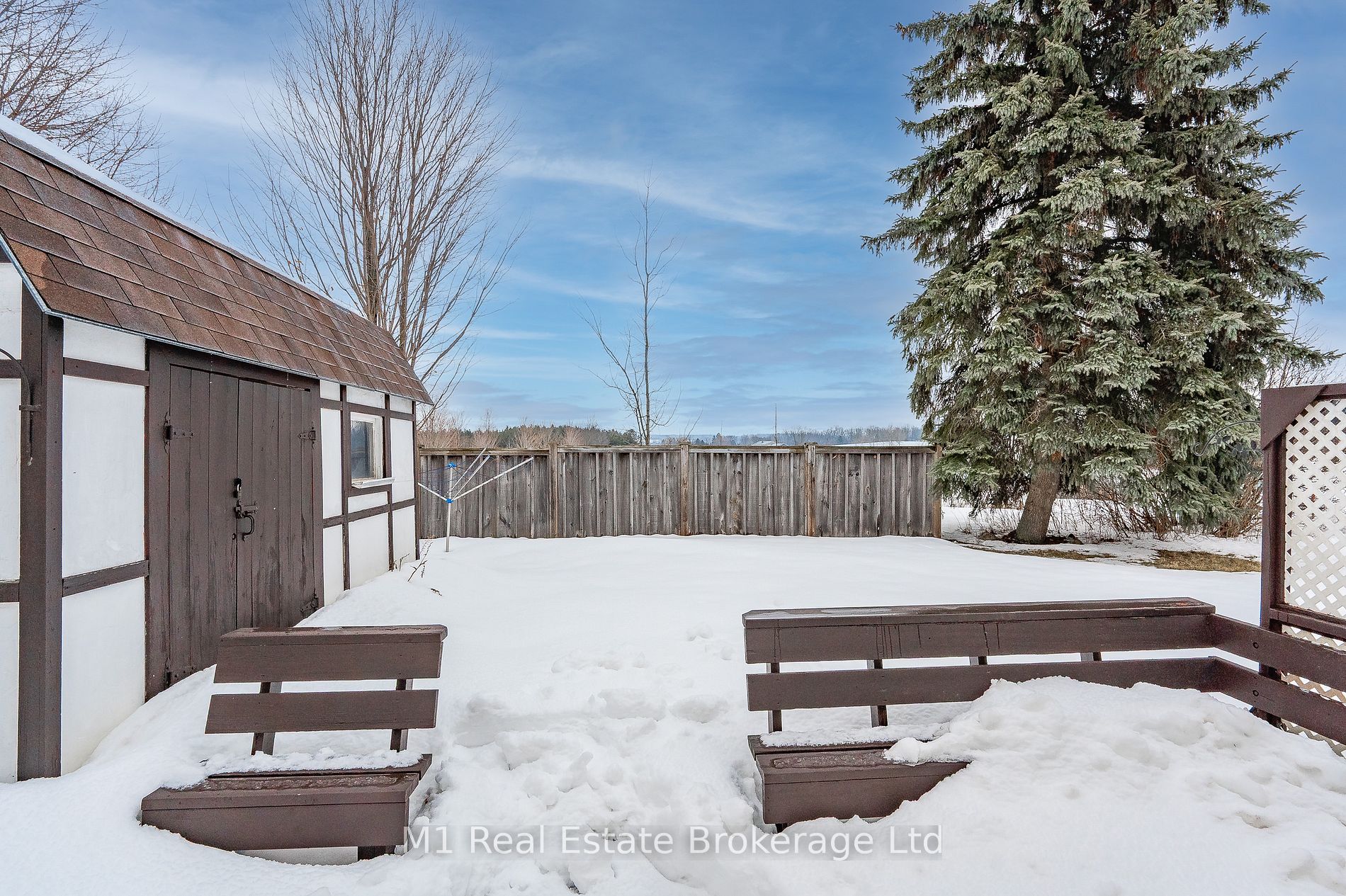 4 Longfellow Ave