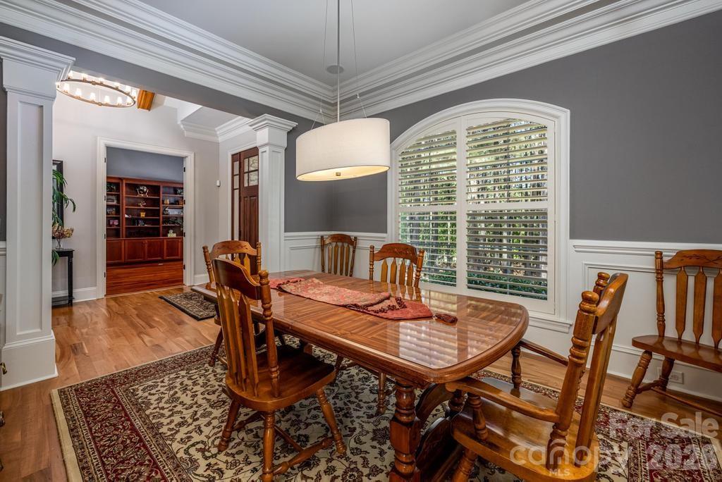 7315 Bay Ridge Drive