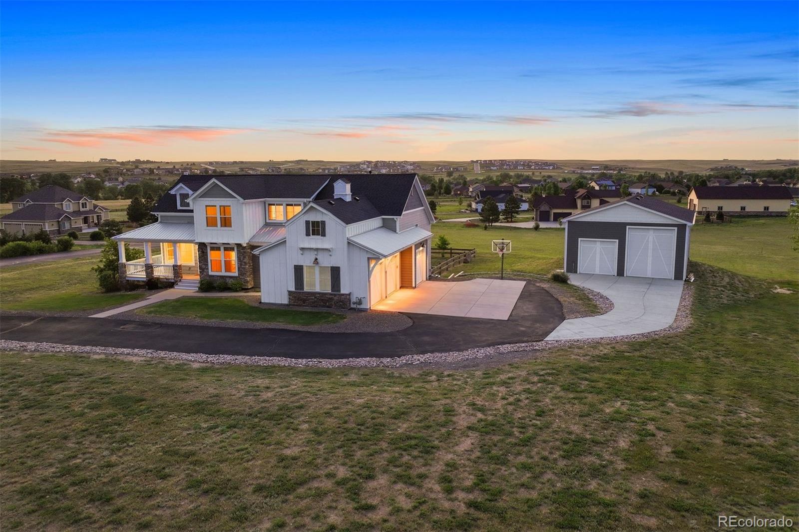 41875 E Muirfield Loop